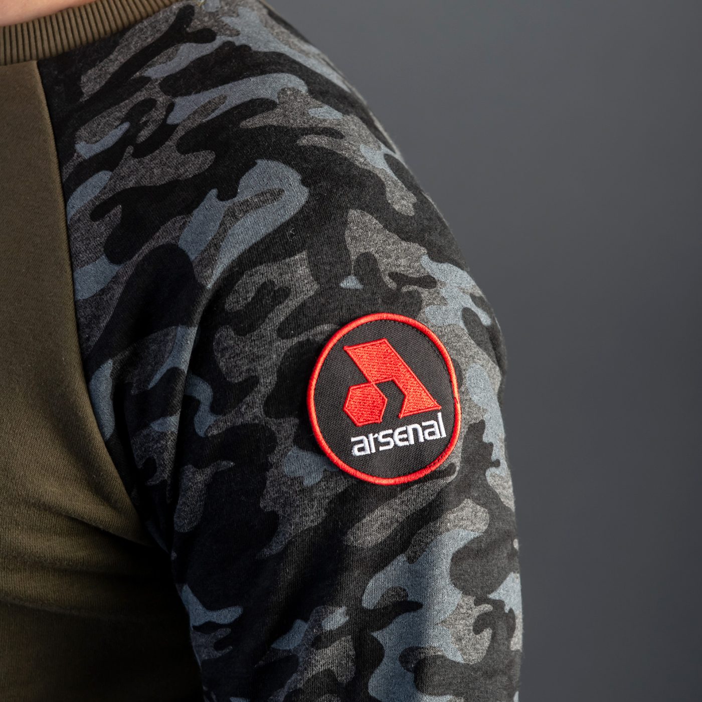 Khaki / Black Camo Cotton-Poly Standard Fit Pullover Sweater